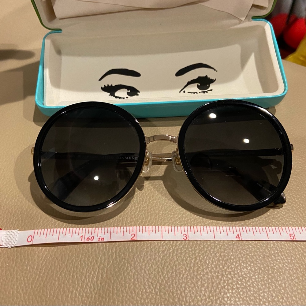 SOLD Kate spade round sunglasses - Picture 3 of 4